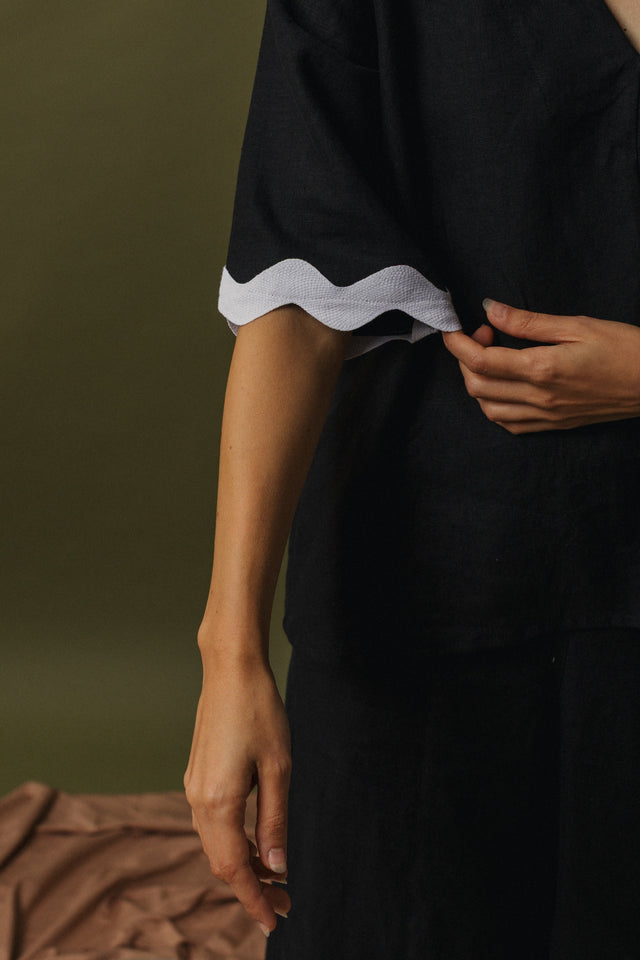 Haven Tee - Linen with Ric Rac