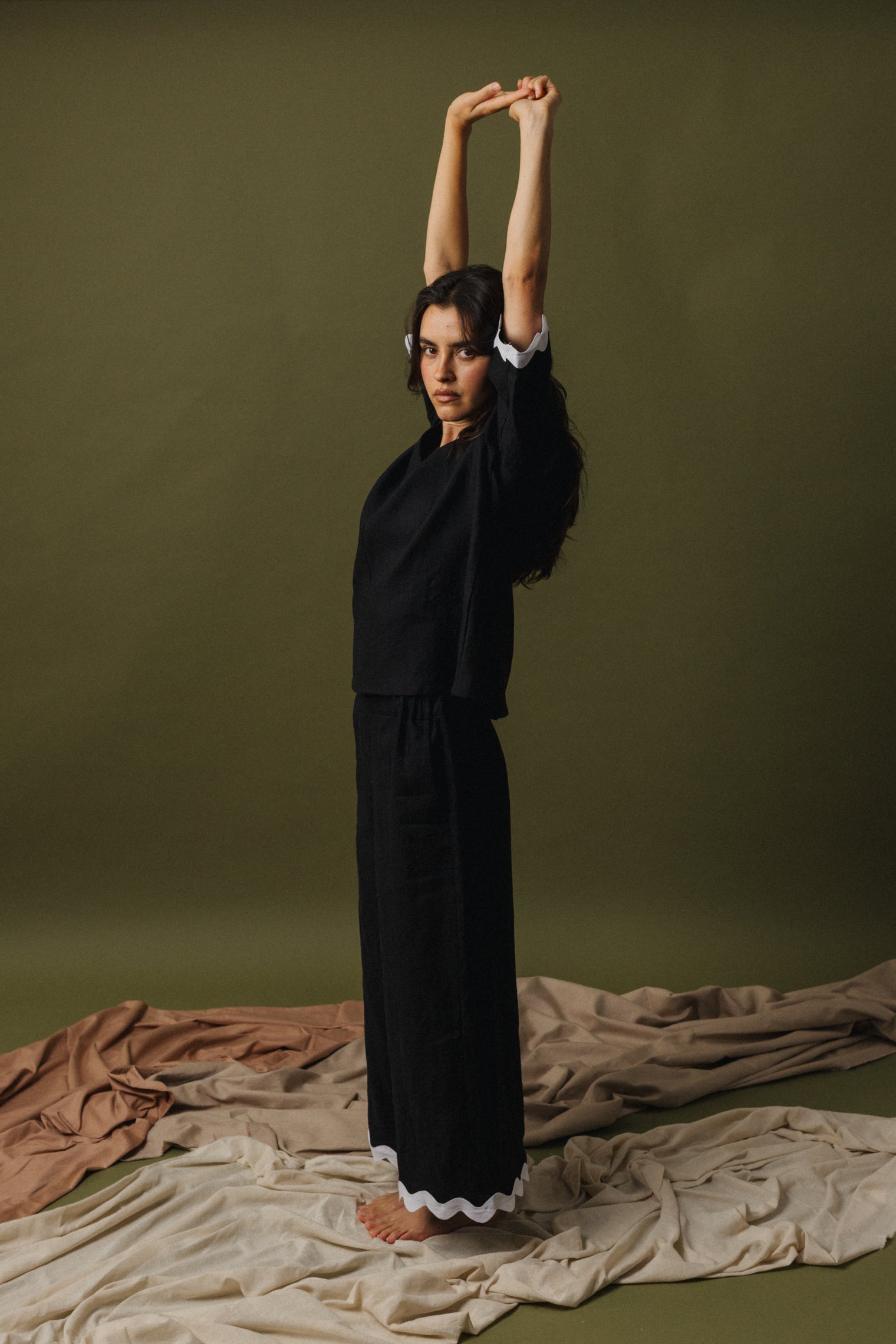 Emil Easy Crop Pant - Linen with Ric Rac