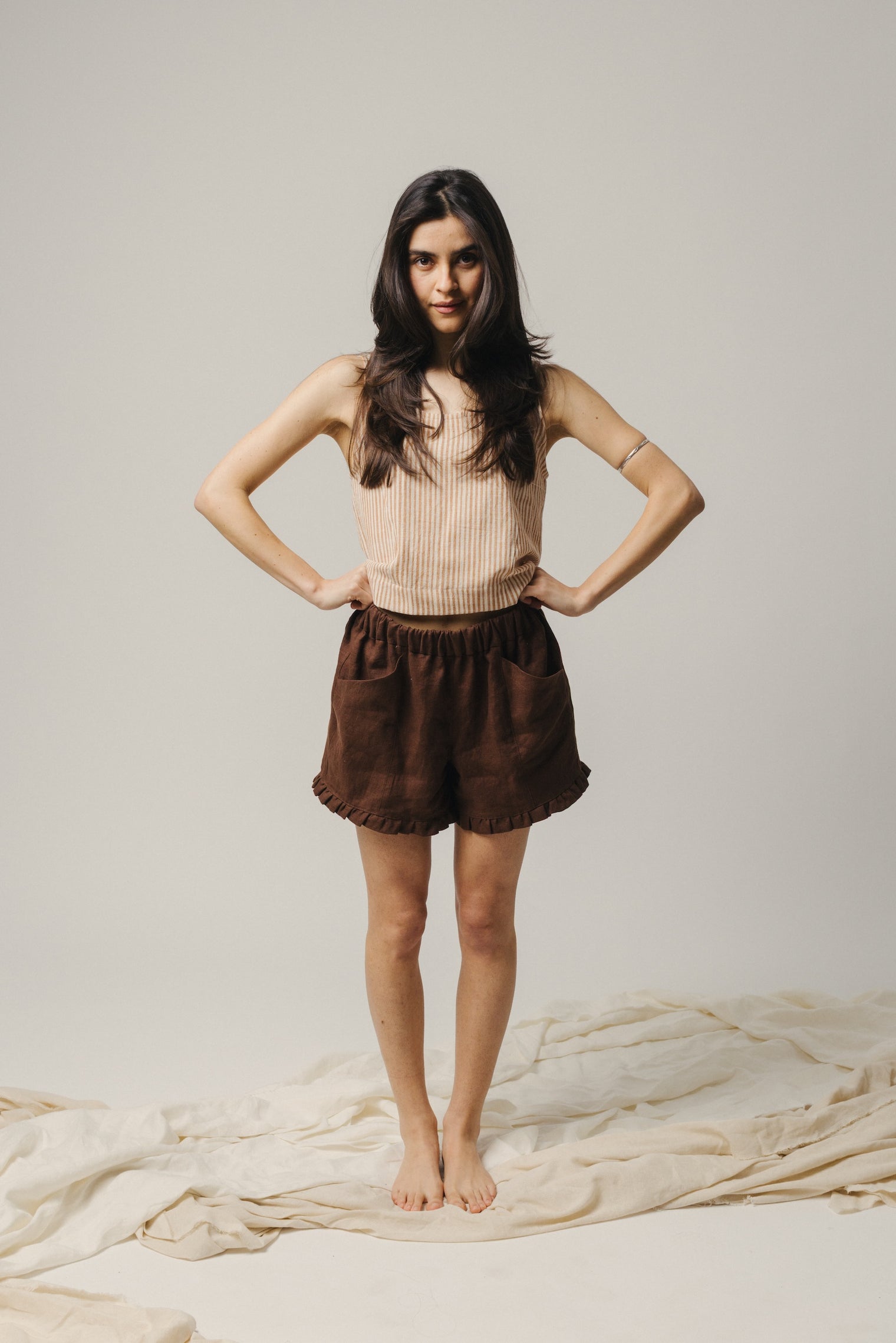 Ruffle Short - Linen