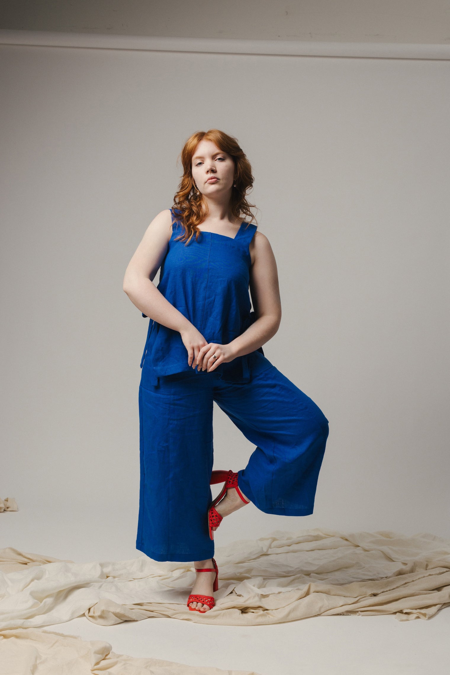 Emil Easy Crop Pant - Linen